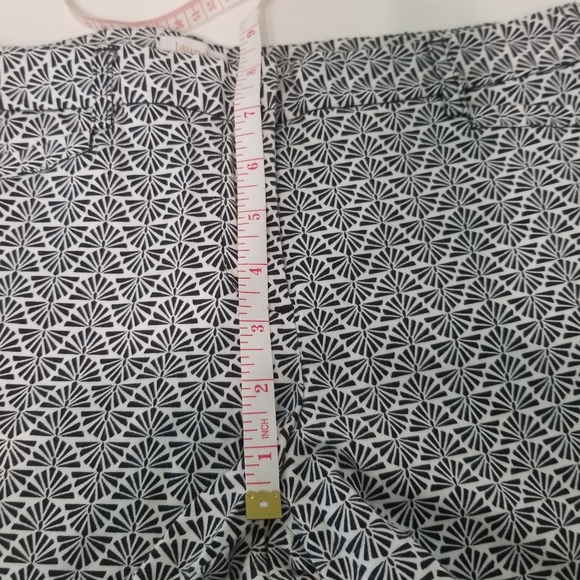 🕶️ Laundry size 6 shorts - Picture 5 of 7